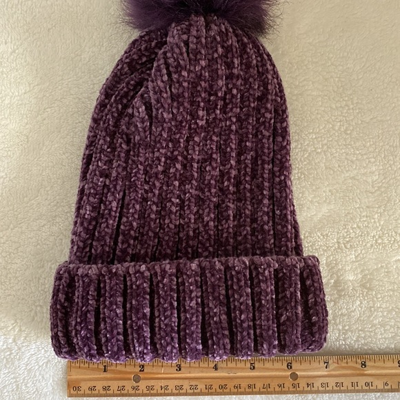 Vintage winter Hat - Picture 4 of 4